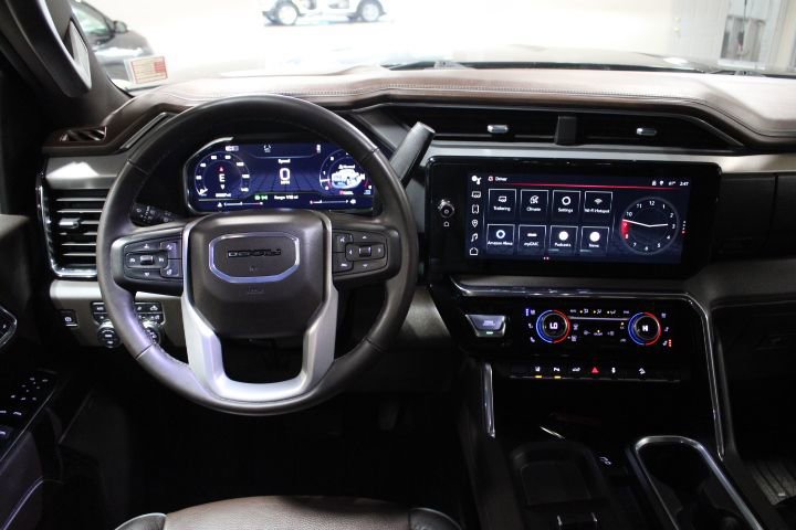 Used 2024 GMC Sierra 2500 Denali w/ Denali Reserve Package image 32