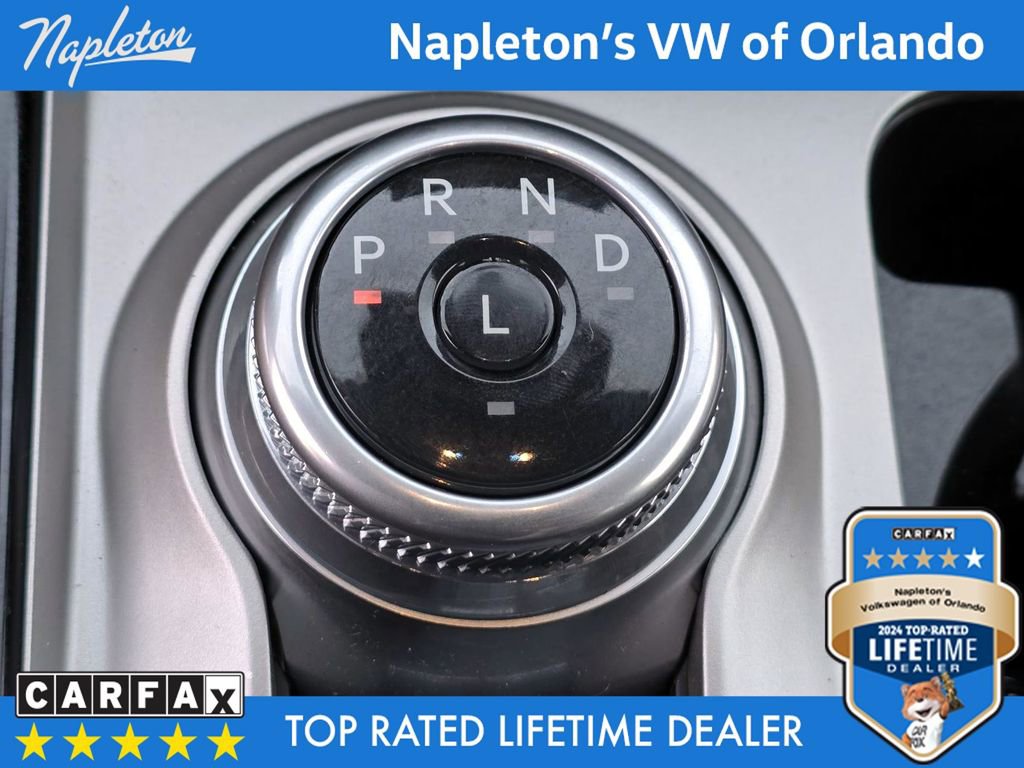 Used 2024 Ford Explorer ST-Line w/ Class IV Trailer Tow Package image 25