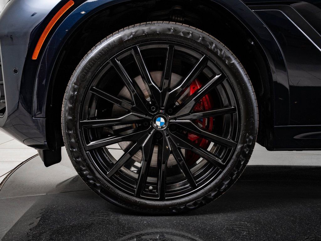 Used 2024 BMW X6 M60i image 13