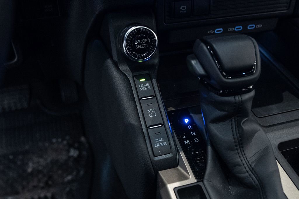 New 2025 Toyota Land Cruiser image 26