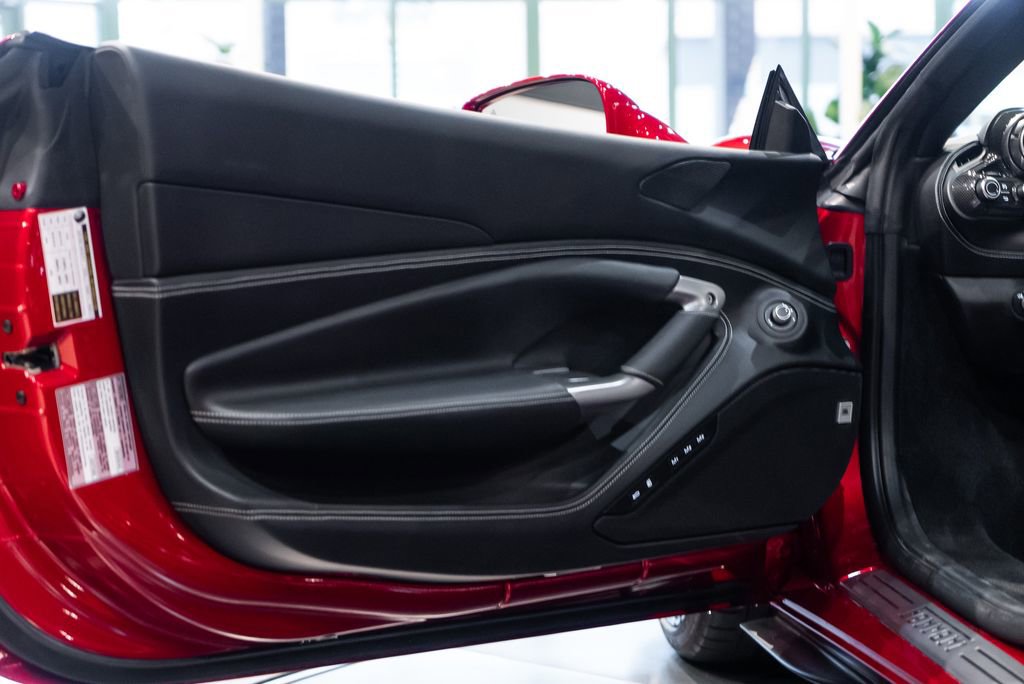 Certified 2023 Ferrari F8 Tributo RWD image 23