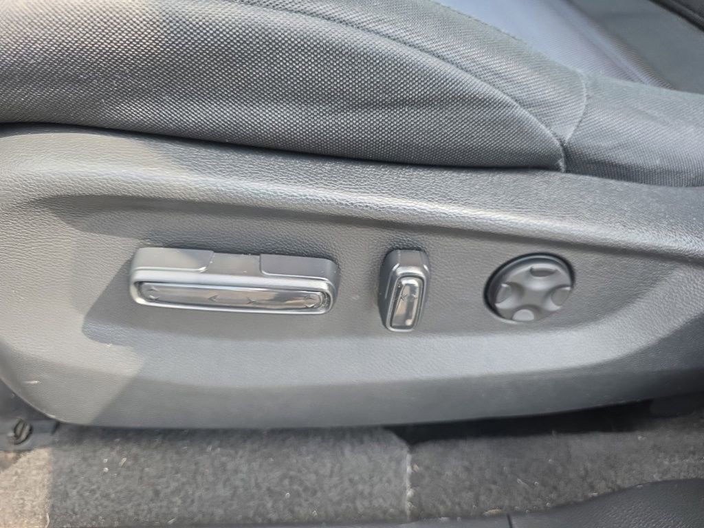 Certified 2019 Honda CR-V EX image 11