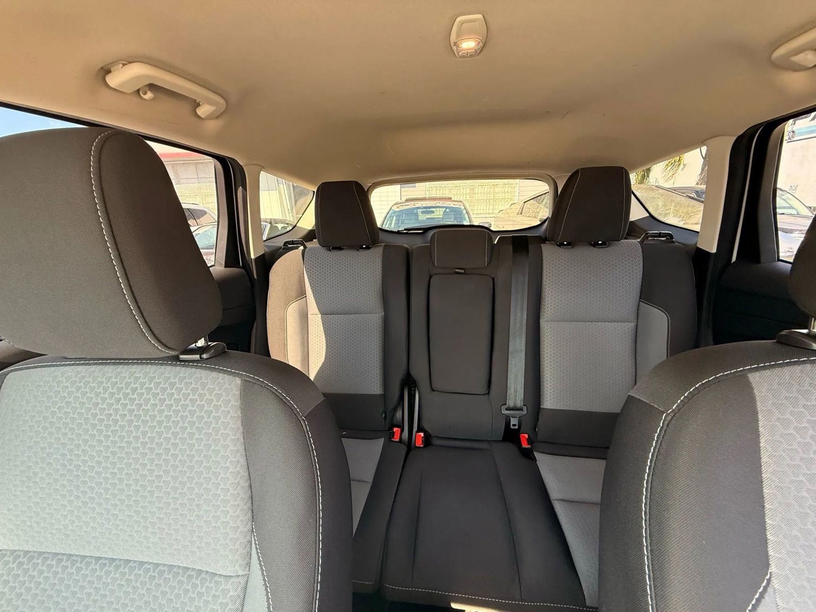 Used 2018 Ford Escape SE image 11