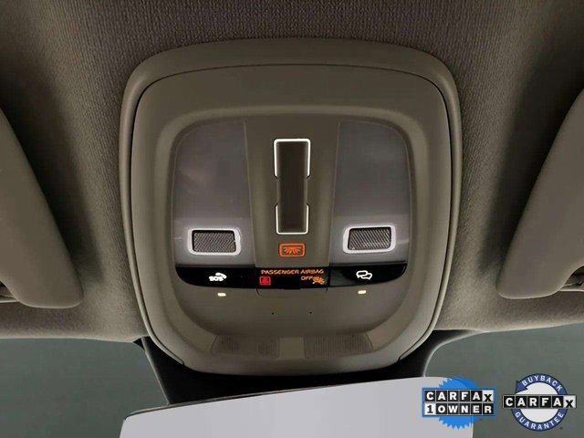 Used 2025 Volvo XC40 B5 Plus image 62