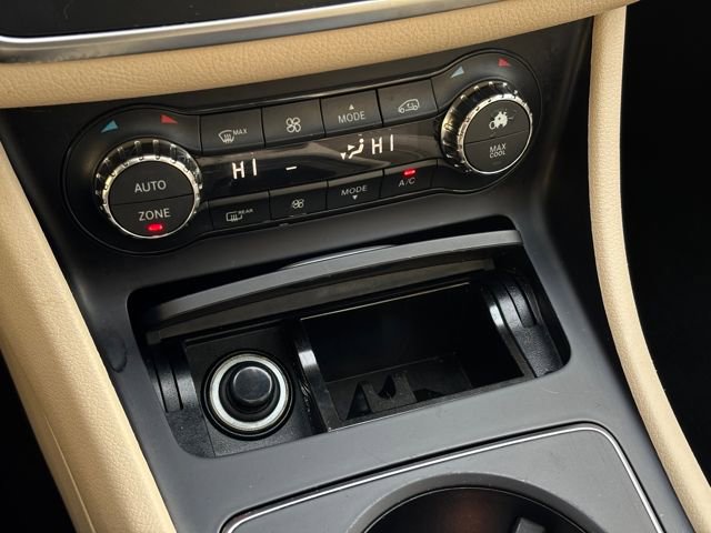 Used 2016 Mercedes-Benz CLA 250 image 43