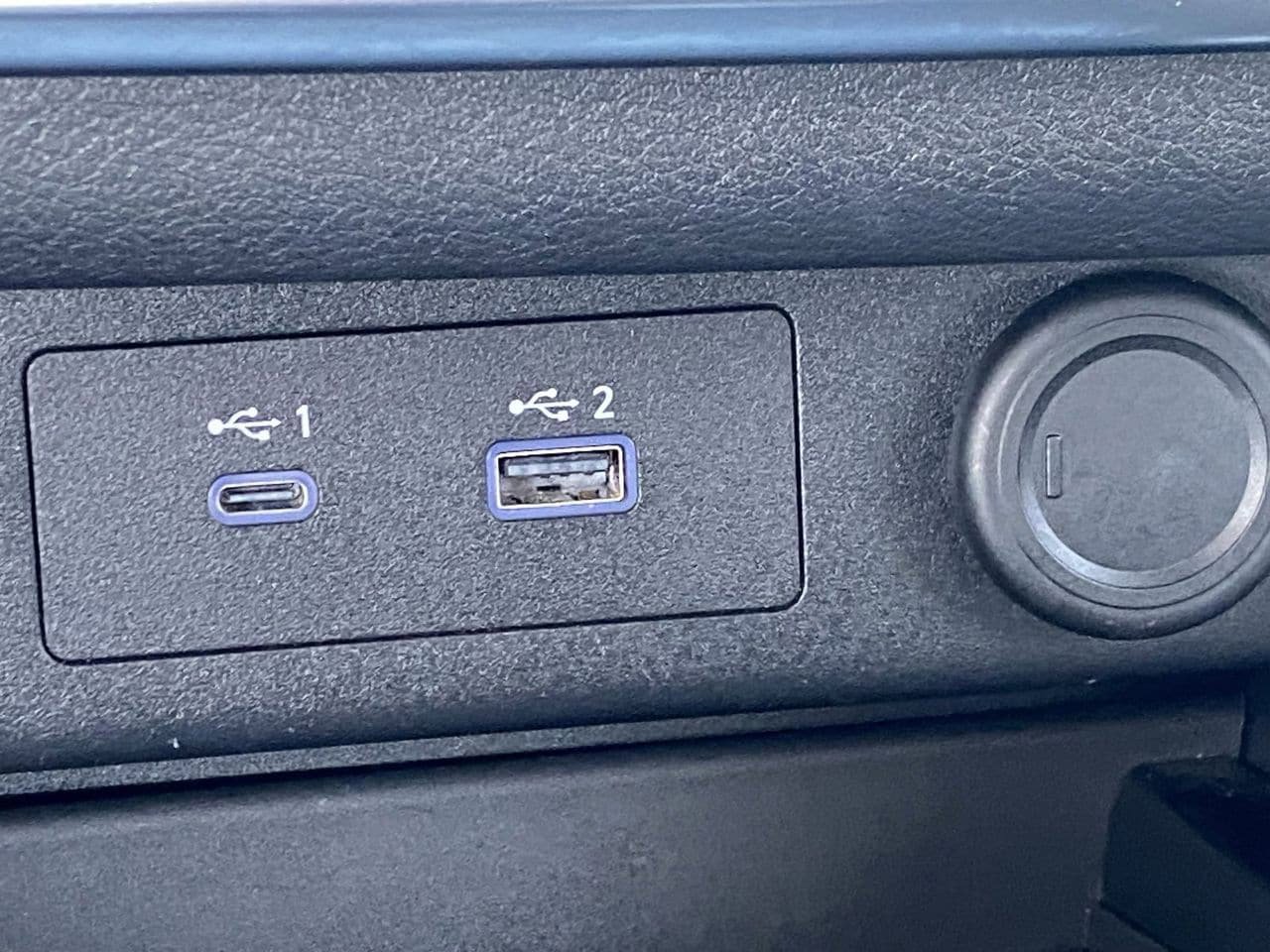 Certified 2023 Nissan Rogue SV FWD image 19