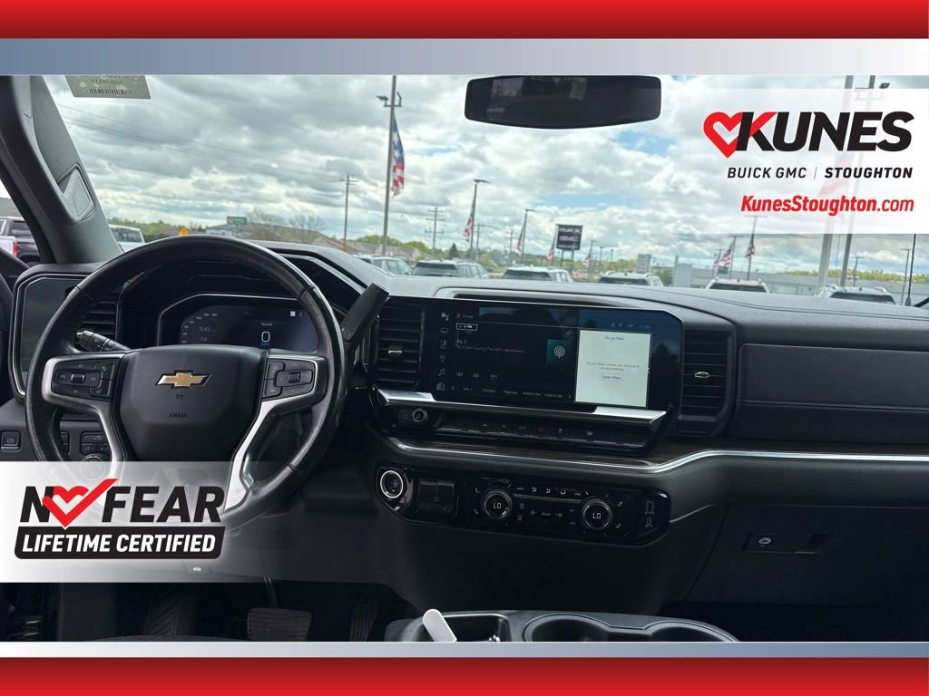Used 2022 Chevrolet Silverado 1500 LT AWD/4WD image 44