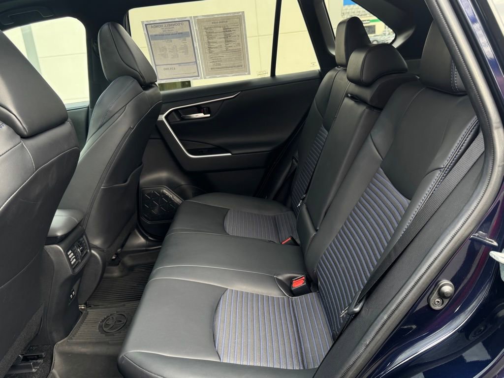 Used 2020 Toyota RAV4 XSE image 17