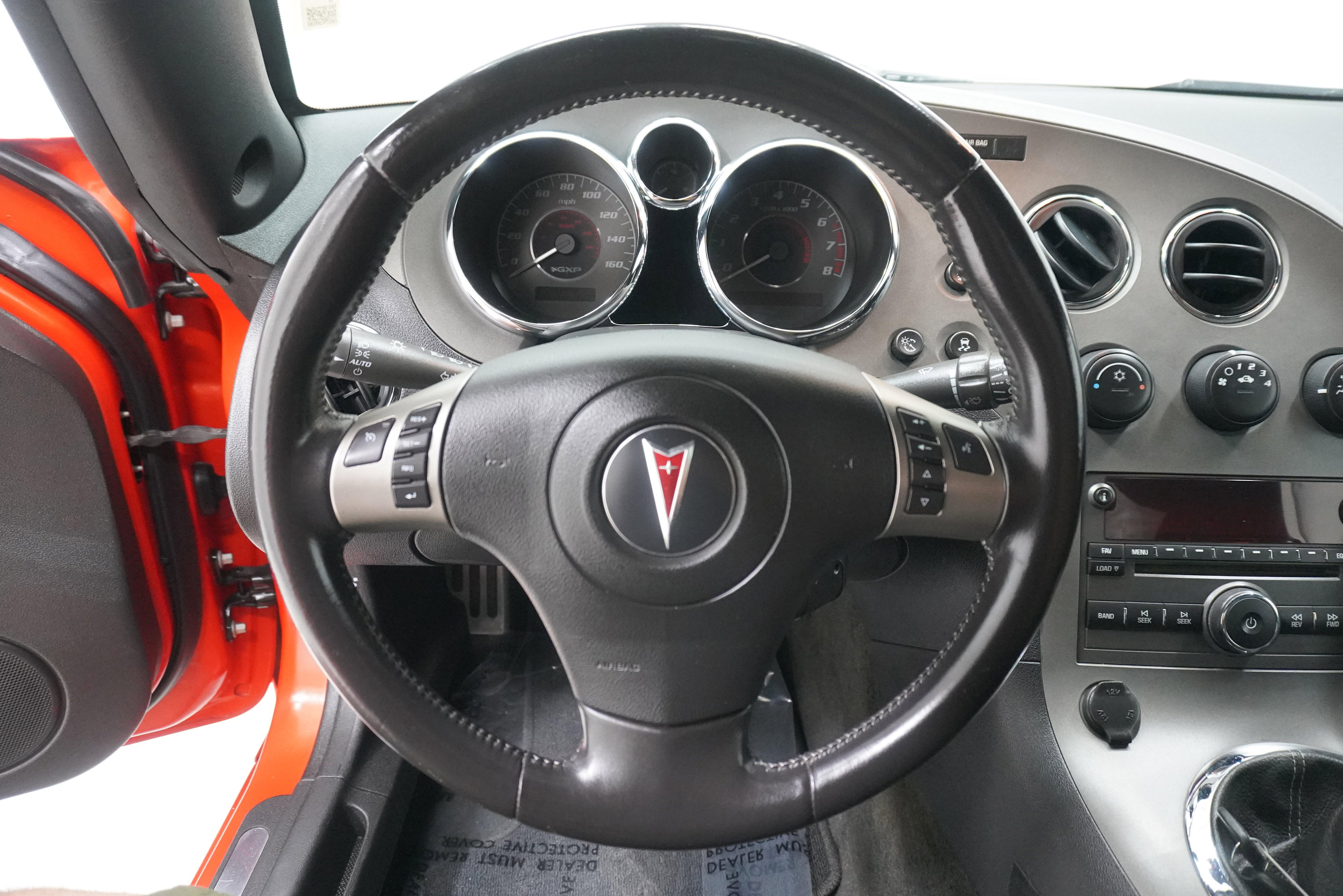 Used 2008 Pontiac Solstice GXP w/ Premium Package image 17