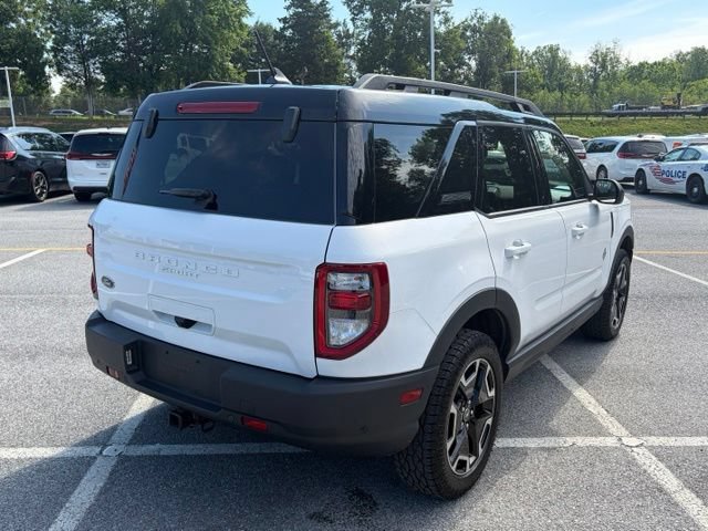 Used 2023 Ford Bronco Sport Outer Banks w/ Tech Package AWD/4WD image 8