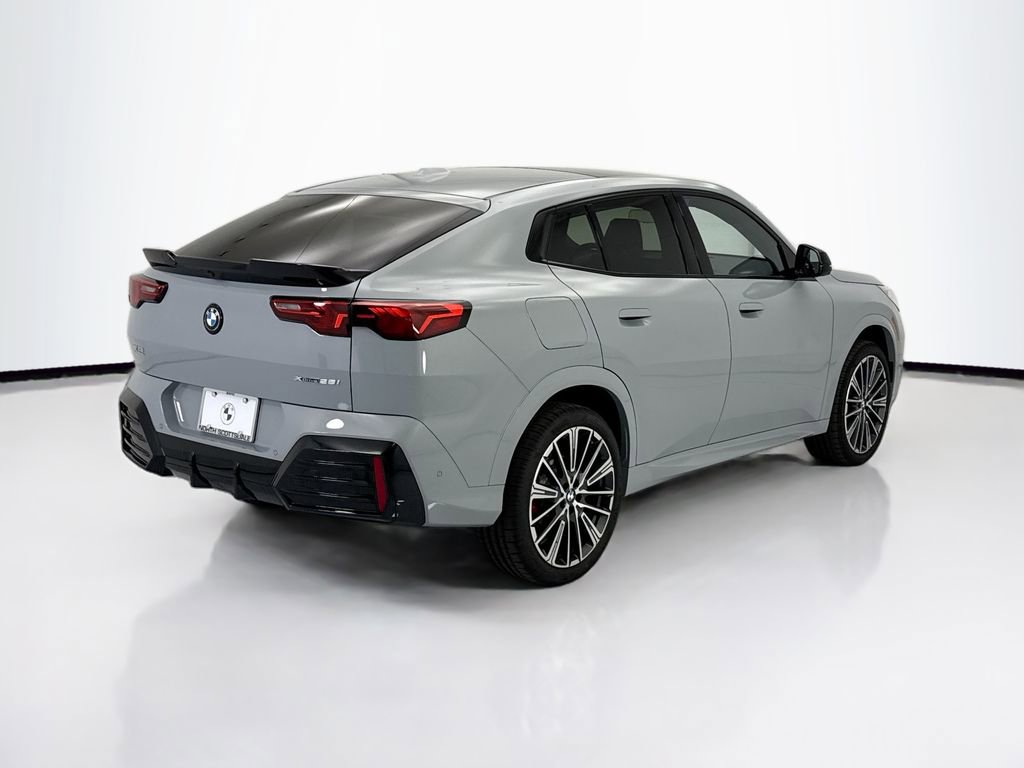 New 2026 BMW X2 xDrive28i w/ Technology Package image 5
