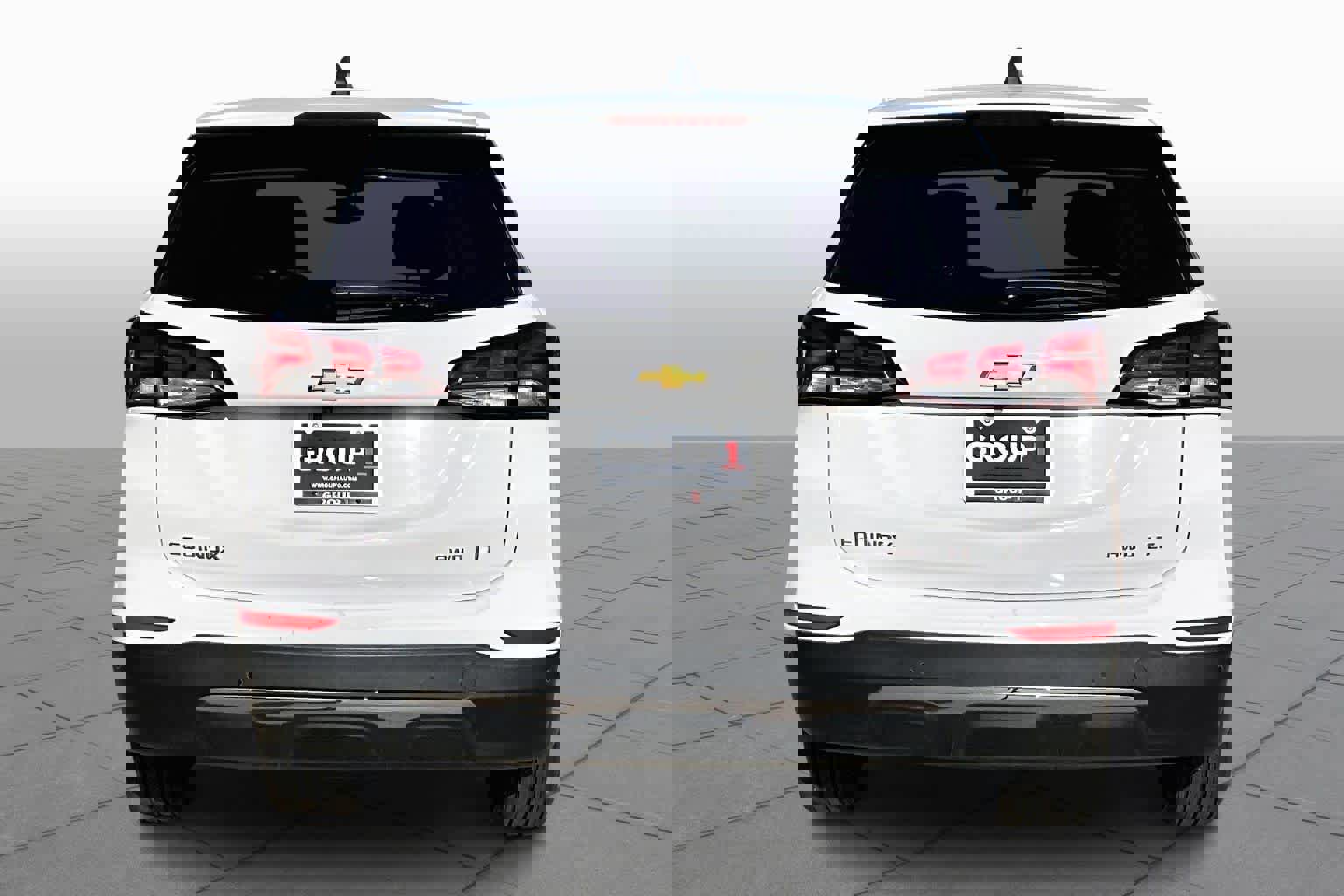 Used 2024 Chevrolet Equinox LT FWD image 5