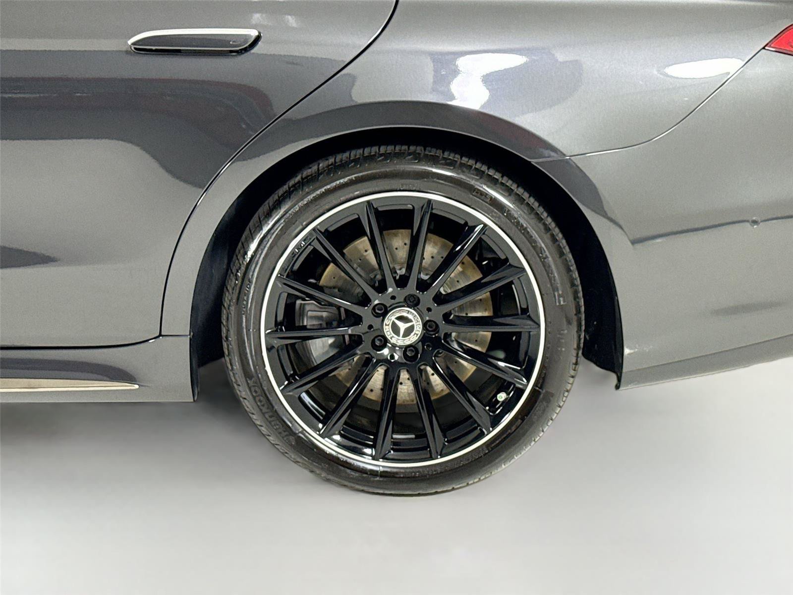 Used 2023 Mercedes-Benz S 500 4MATIC image 36