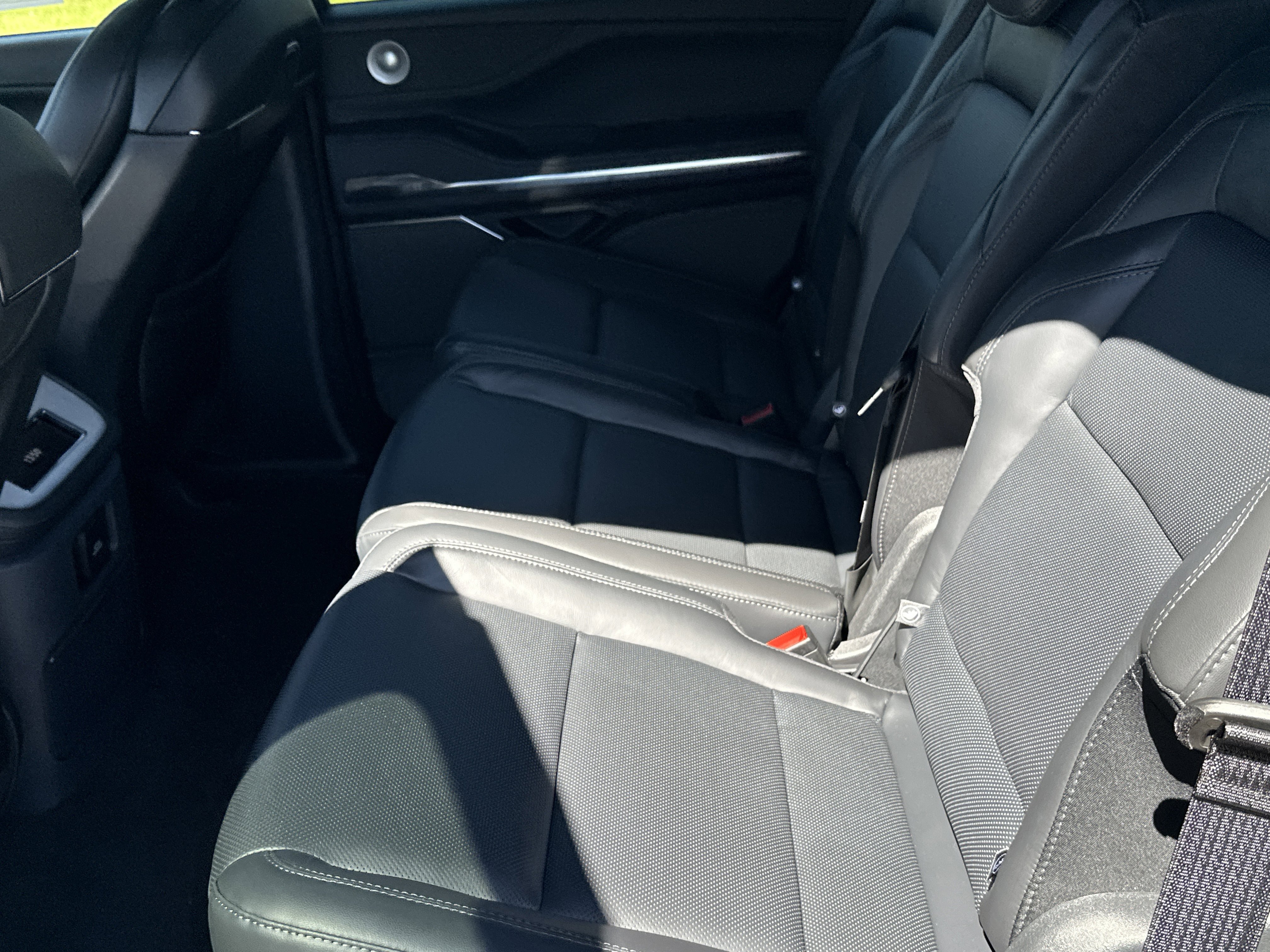 New 2025 Lincoln Navigator Reserve image 13