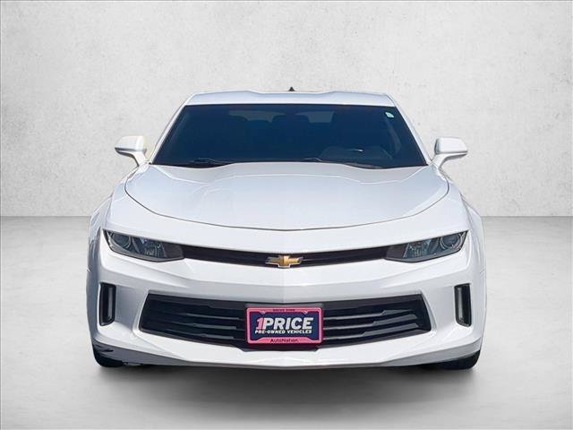 Used 2018 Chevrolet Camaro LT RWD image 2