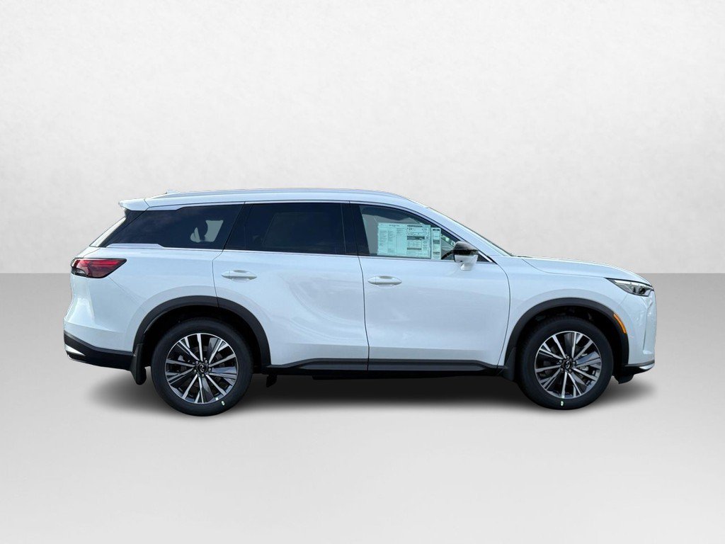 New 2027 INFINITI QX60 Luxe FWD image 2