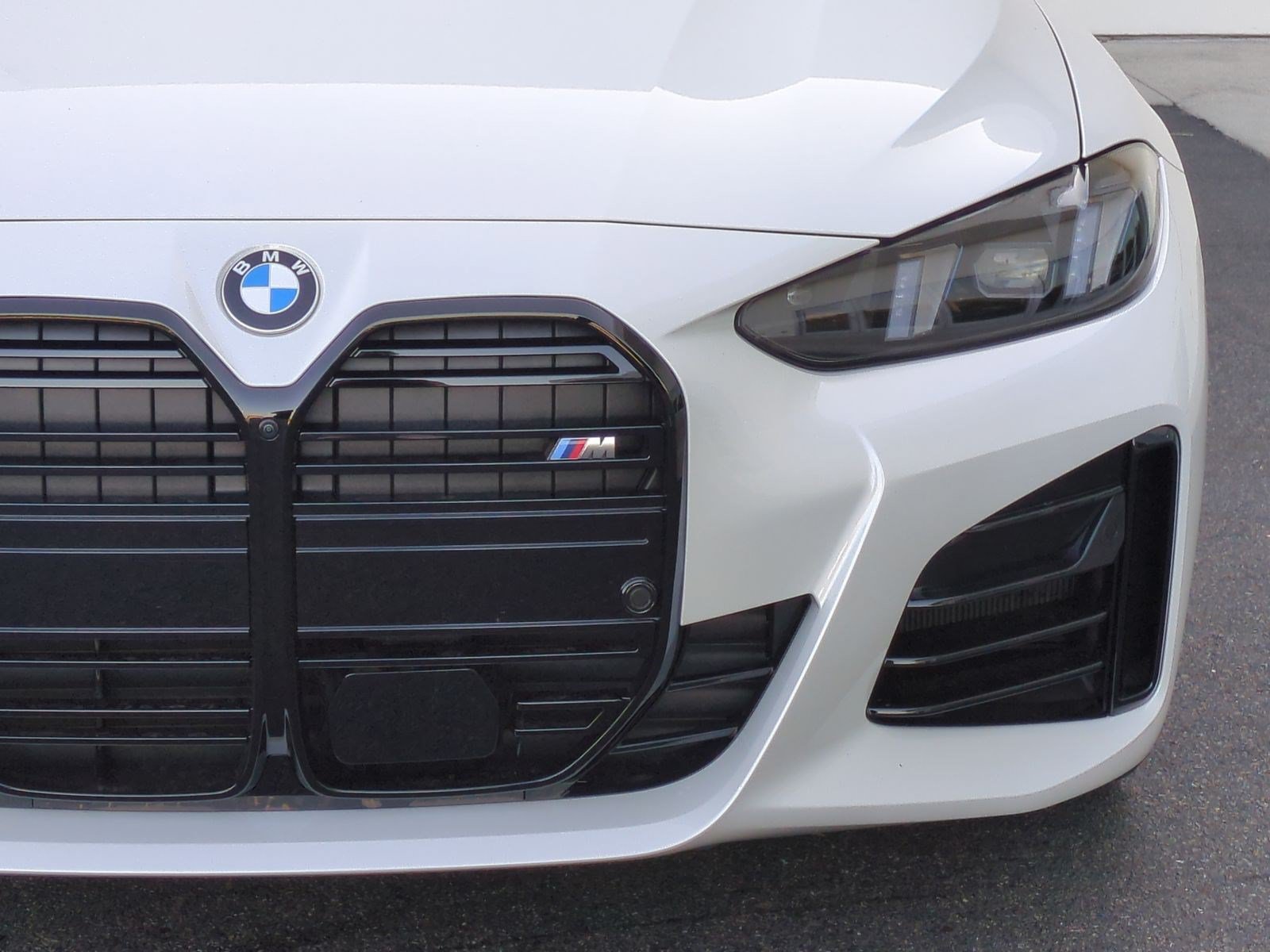 New 2026 BMW M440i w/ Premium Package RWD image 6