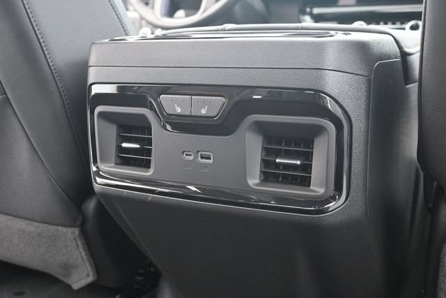 Used 2026 GMC Sierra 1500 AT4 w/ AT4 Premium Package AWD/4WD image 33