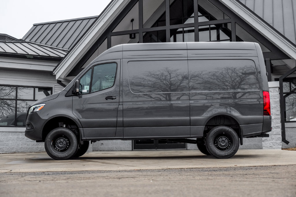 New 2026 Mercedes-Benz Sprinter 2500 image 3