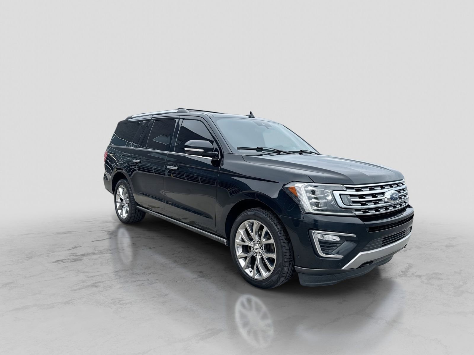 Used 2018 Ford Expedition Max Limited w/ Equipment Group 302A AWD/4WD image 10