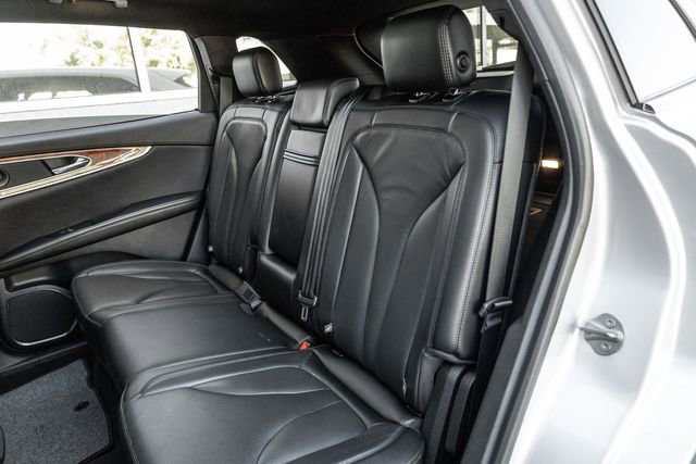 Used 2019 Lincoln Nautilus Reserve image 13