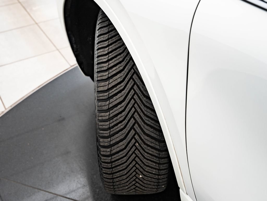Used 2022 Lincoln Corsair AWD w/ Premium Package image 46