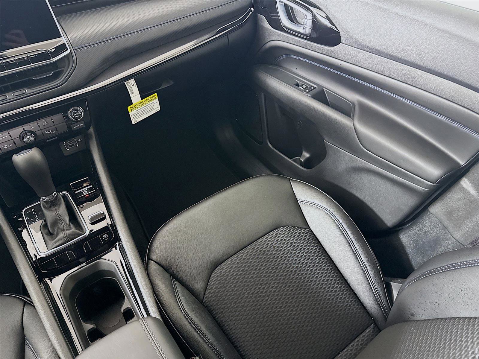 New 2026 Jeep Compass Latitude image 24