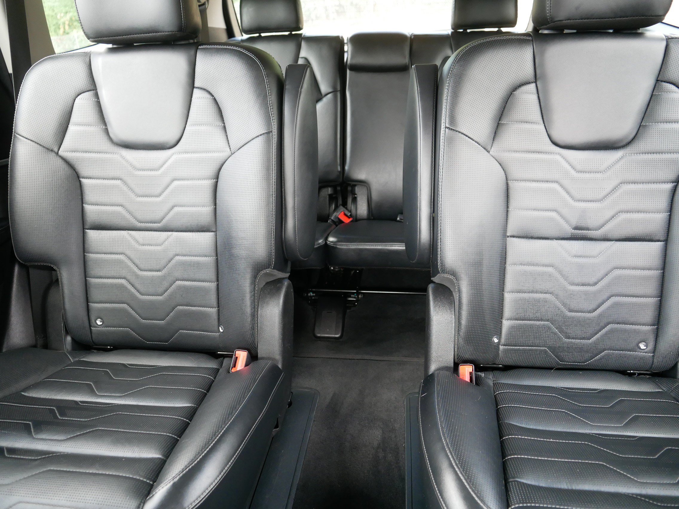 Certified 2022 Kia Telluride SX w/ SX Prestige Package AWD/4WD image 13