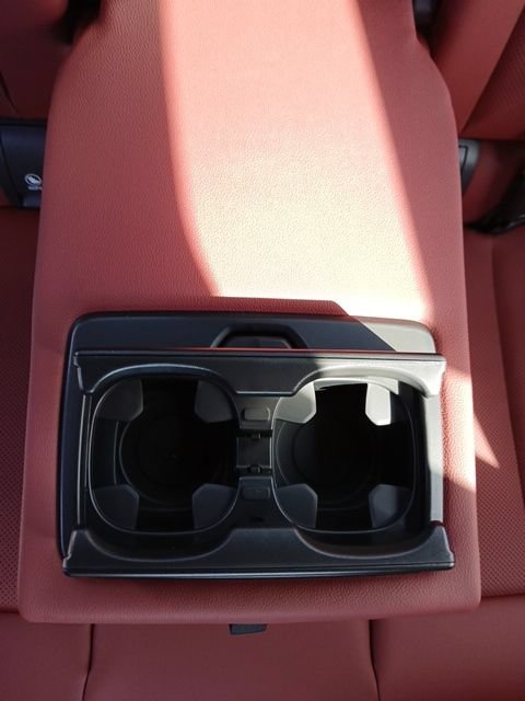 New 2026 BMW 330i Sedan w/ Premium Package RWD image 15