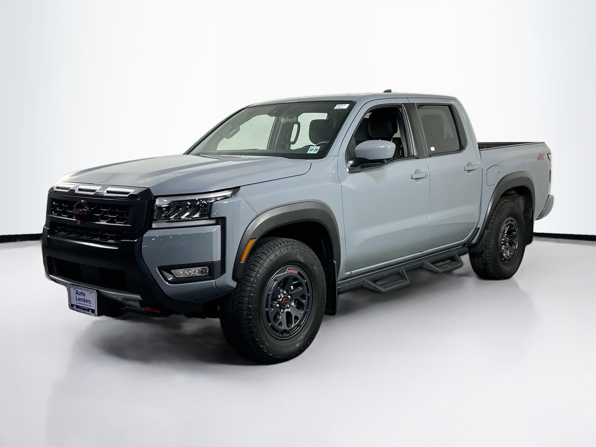 Used 2025 Nissan Frontier PRO-4X w/ Pro Convenience Package image 1