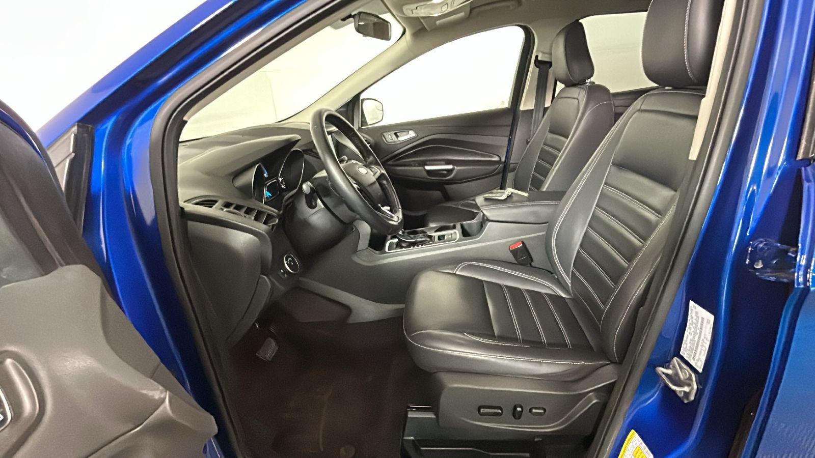 Used 2019 Ford Escape SEL AWD/4WD image 13