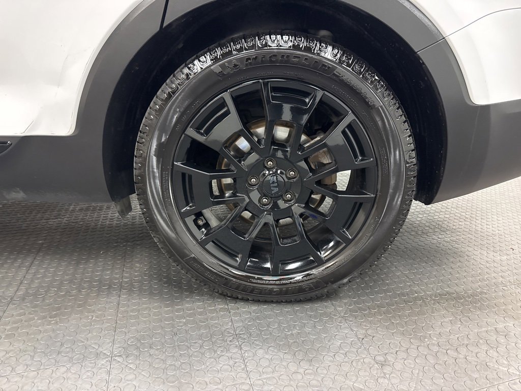 Used 2021 Kia Telluride SX w/ SX Prestige Package image 10