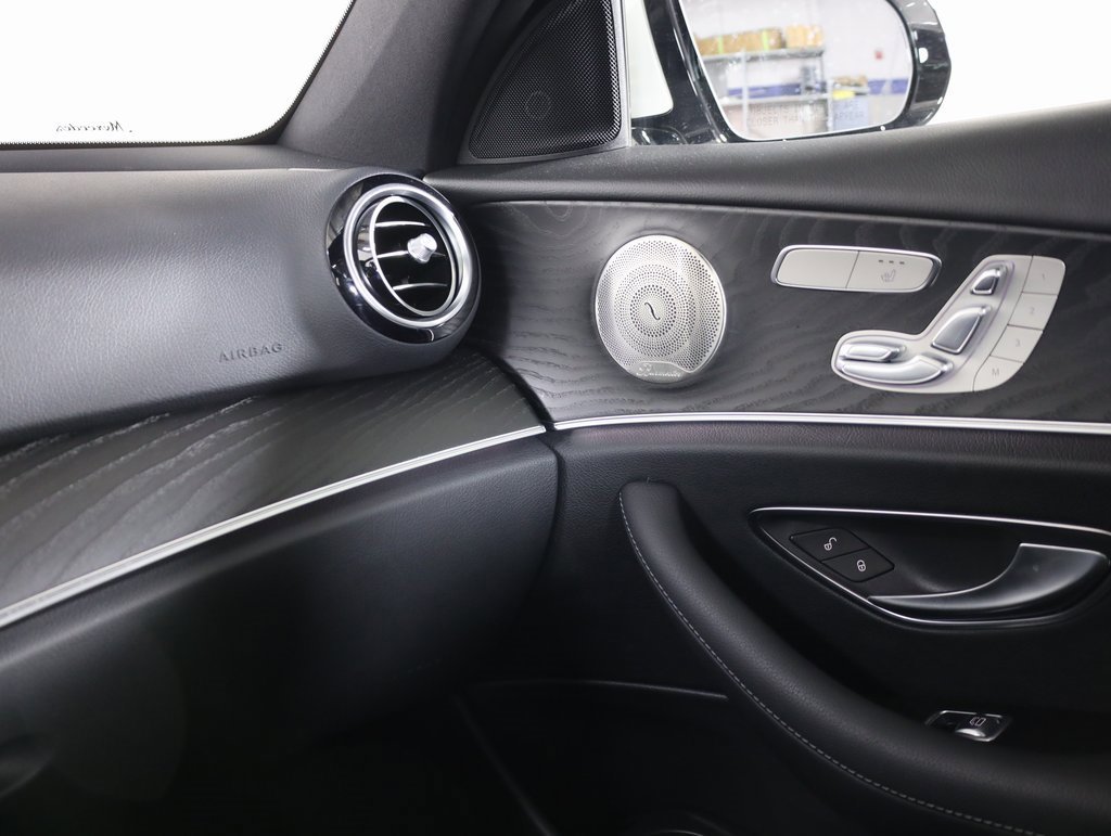 Certified 2022 Mercedes-Benz E 450 4MATIC Sedan image 22