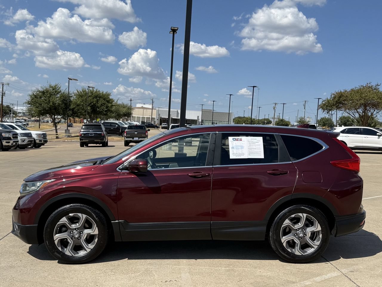 Used 2017 Honda CR-V EX image 3