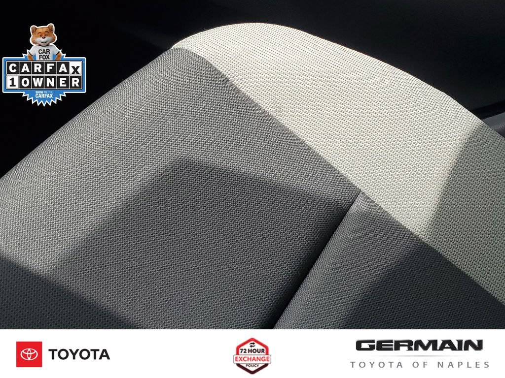 Used 2026 Toyota Corolla LE FWD image 28