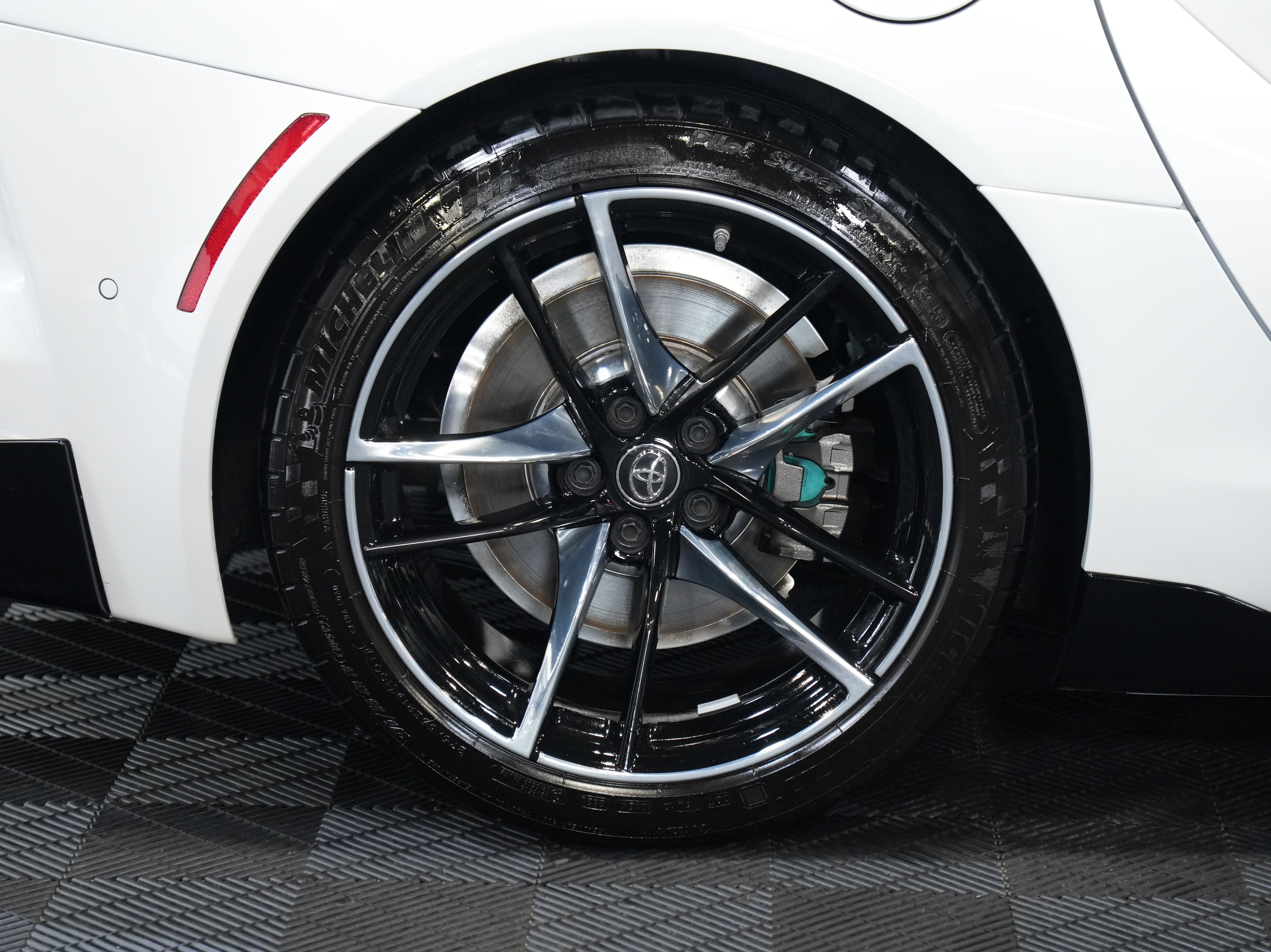 Used 2021 Toyota Supra w/ Safety & Technology Package RWD image 45