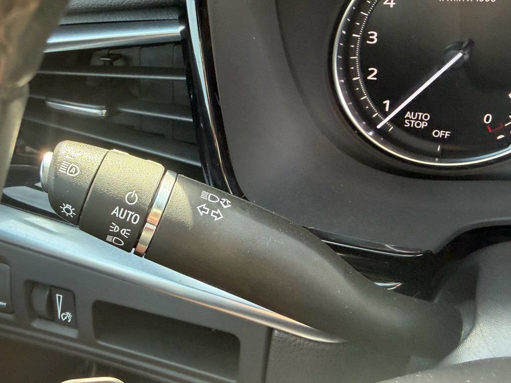 Used 2024 Cadillac XT6 Premium Luxury AWD/4WD image 33