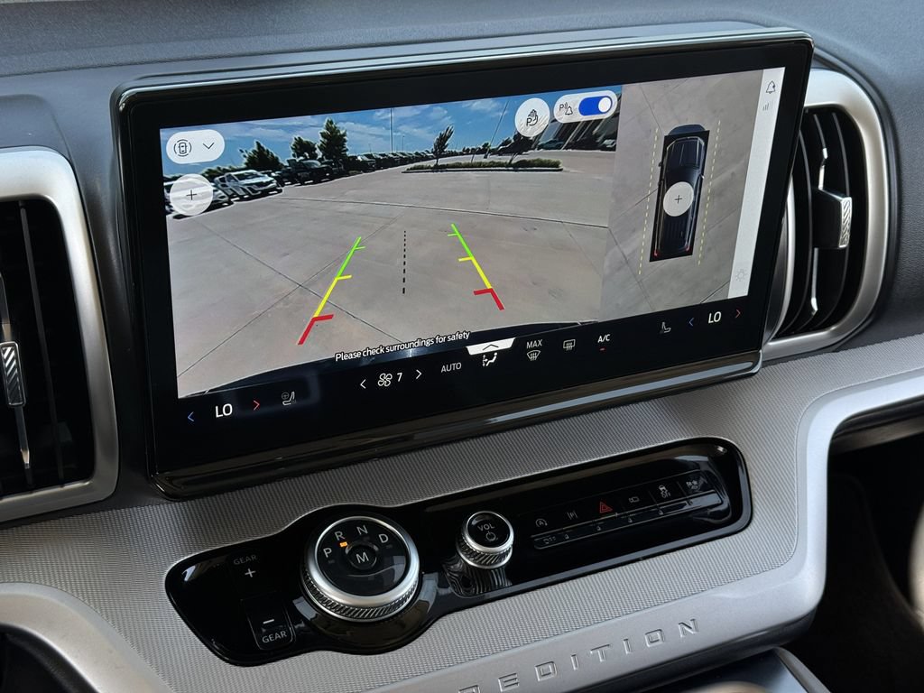 Used 2025 Ford Expedition Max Active RWD image 19