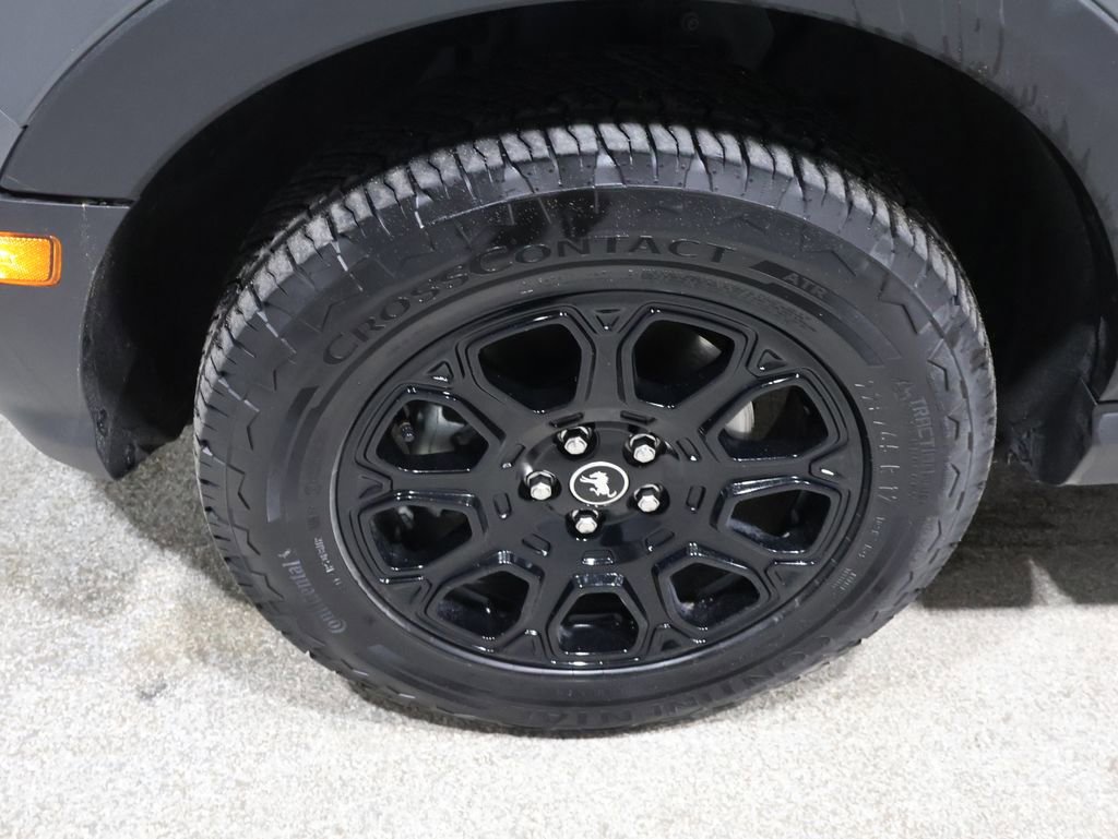 Used 2025 Ford Bronco Sport Badlands image 9