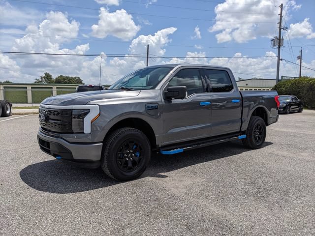 Certified 2025 Ford F150 Lightning XLT AWD/4WD image 8