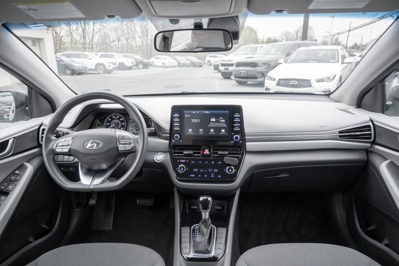 Used 2020 Hyundai Ioniq Blue FWD image 2