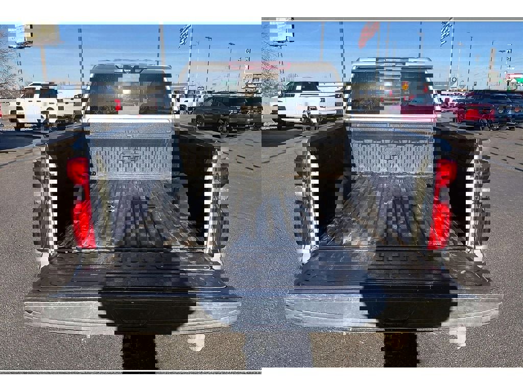 Used 2021 Chevrolet Silverado 3500 LTZ w/ LTZ Premium Package image 11