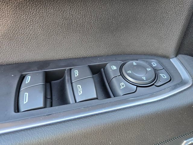 Used 2022 GMC Sierra 1500 SLT w/ SLT Premium Package AWD/4WD image 35