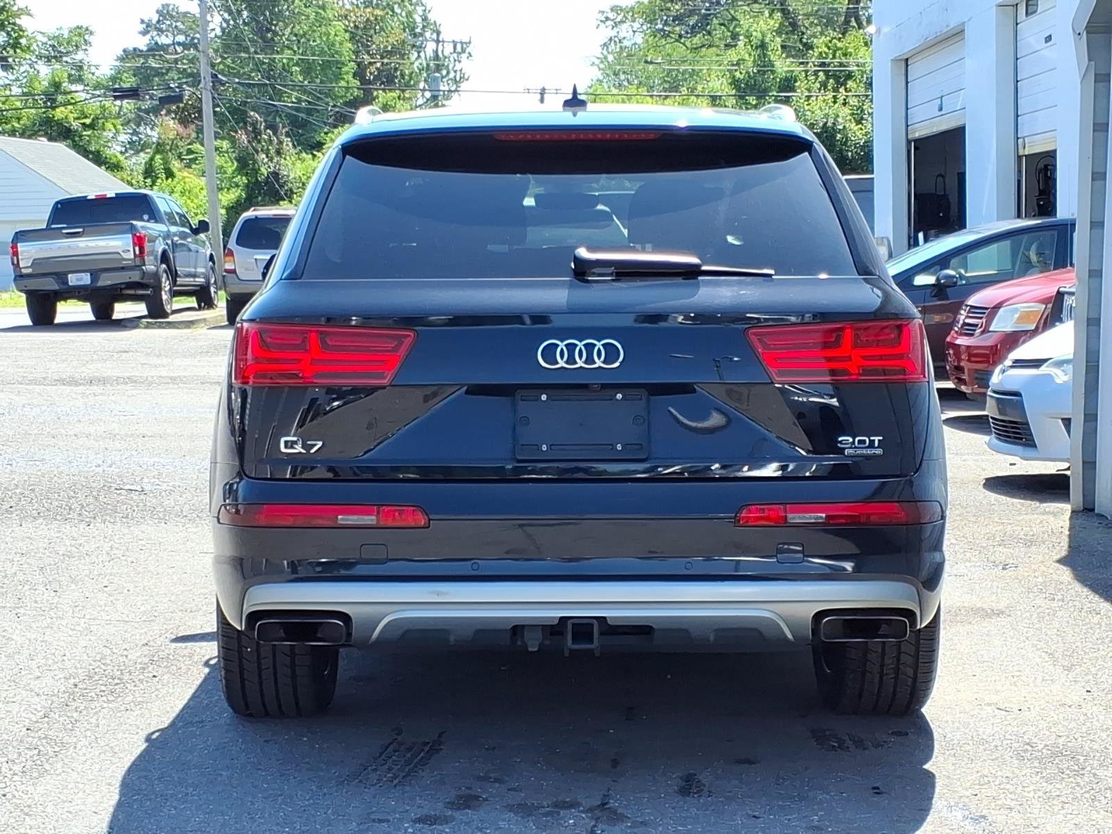 Used 2018 Audi Q7 3.0T Prestige w/ Prestige Package AWD/4WD image 4