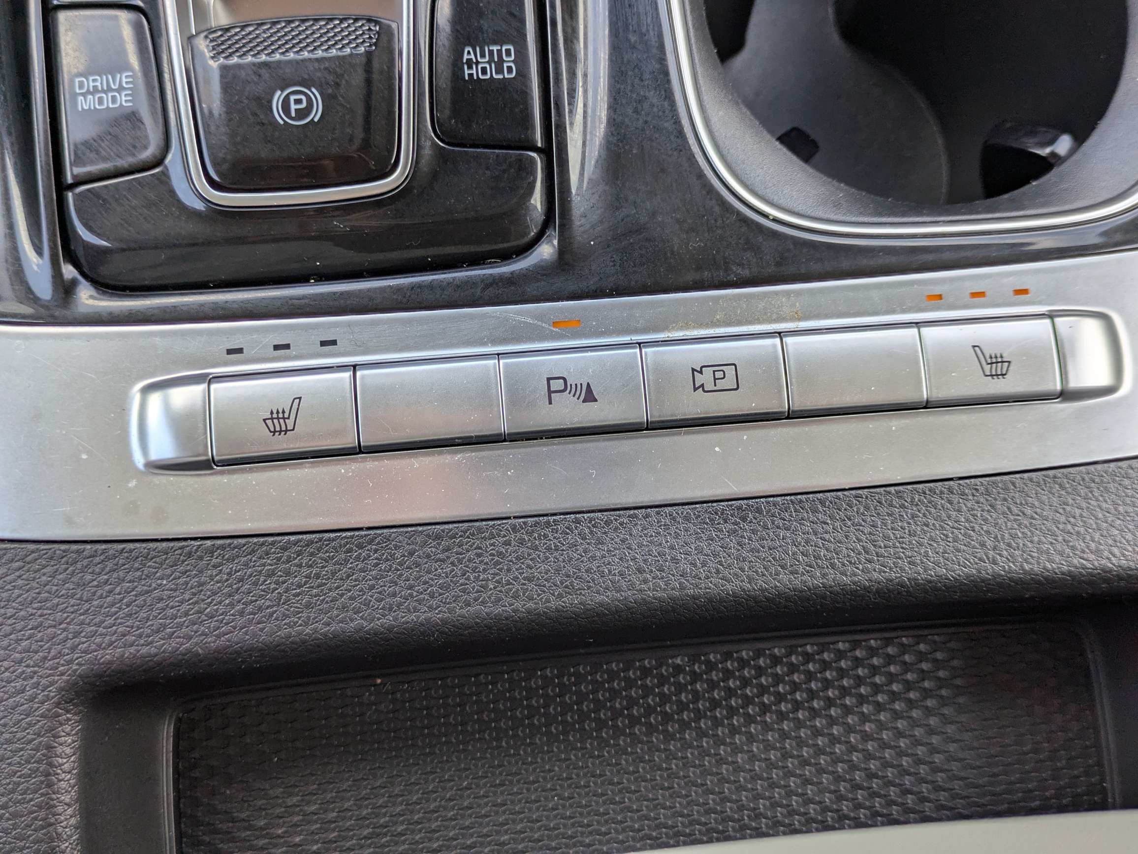 Certified 2024 Kia Carnival EX FWD image 30