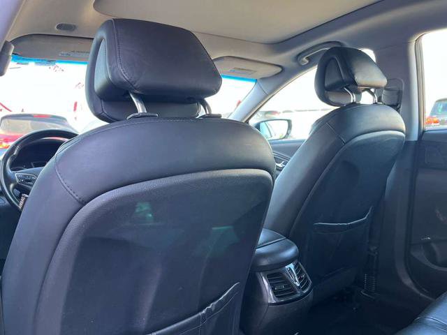 Used 2013 Hyundai Azera w/ Technology Pkg image 11