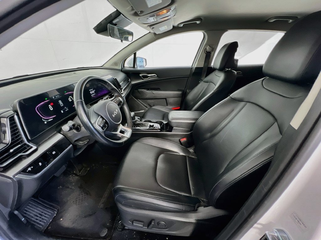 Certified 2023 Kia Sportage EX FWD image 10