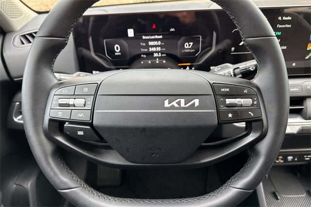 Certified 2025 Kia K4 EX image 28