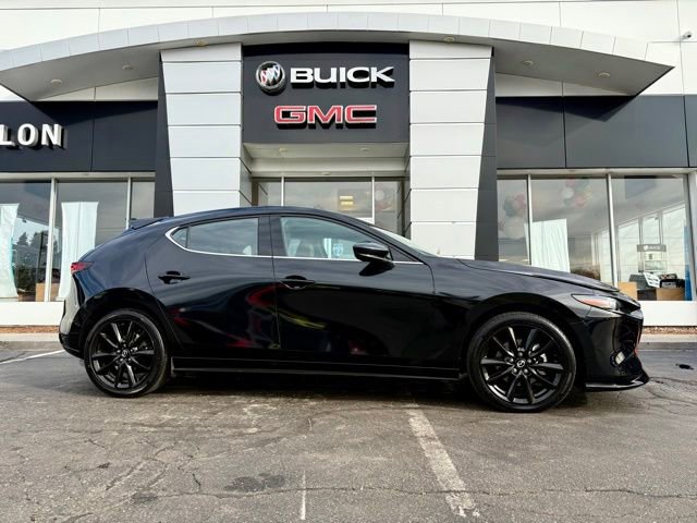 Used 2025 MAZDA MAZDA3 Hatchback w/Premium Plus Pkg image 1