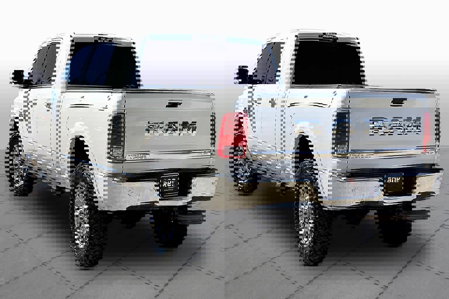 Used 2018 RAM 2500 Limited image 11